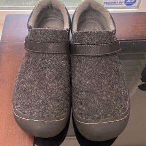 Jsport loafers with memory foam insole size 9.